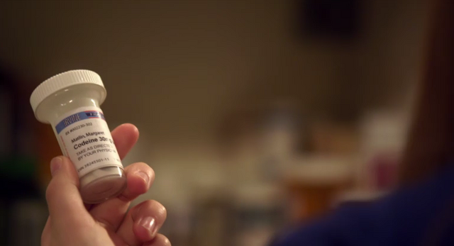 File:Pills-teennick-sneakpeak.png