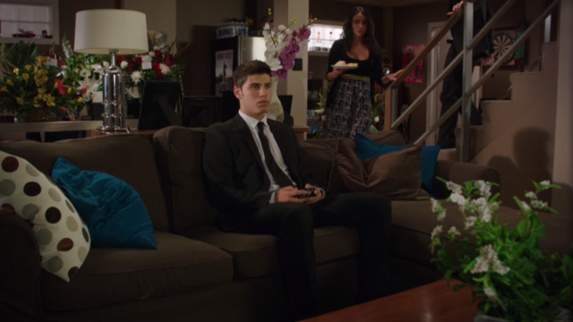 File:Drew playing video games.png