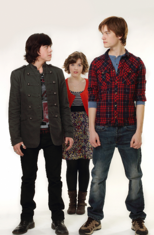 File:Eli, Clare, & Jake.png