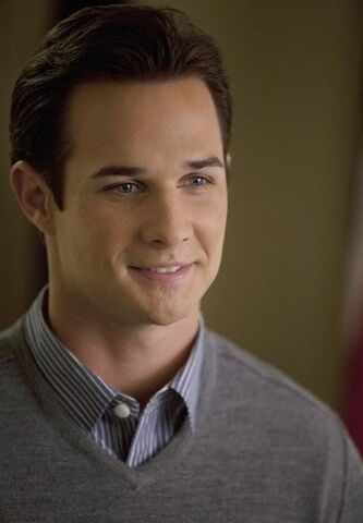 File:Pretty-little-liars-003.jpg
