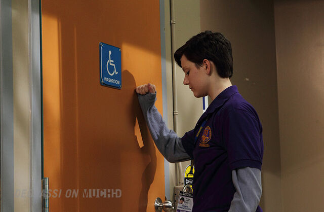 File:Degrassi-episode-1107-27.jpg