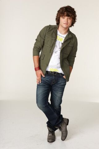 File:Riley Stravos (2).jpg