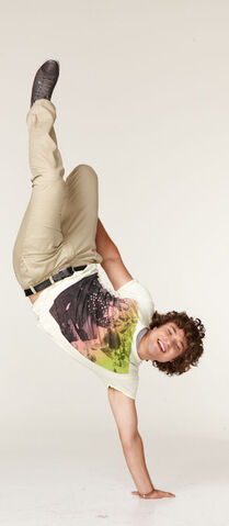 File:310x711-degrassi-argiris-karras-2010.jpg
