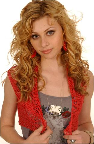 File:Lindsay S1.jpg