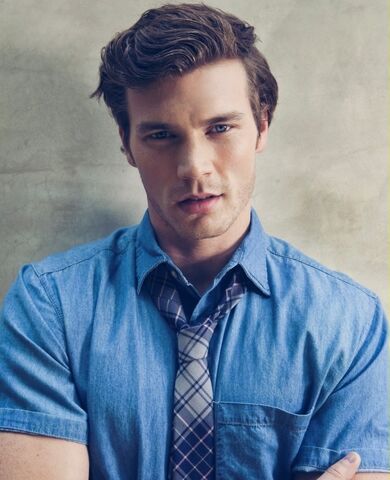 File:Derek.theler.jpg