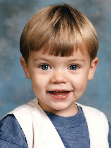 File:Harry-styles-baby-picture-1328026309-view-0.jpg