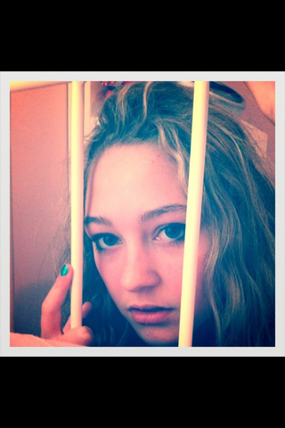 File:Tumblr m4ztx3EosA1r2x29po1 500.png