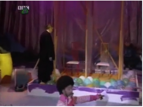 File:Eddyhairshowgungeseats.png