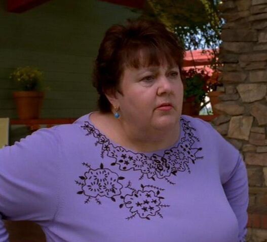 File:Beefy Middle-Aged Woman.jpg