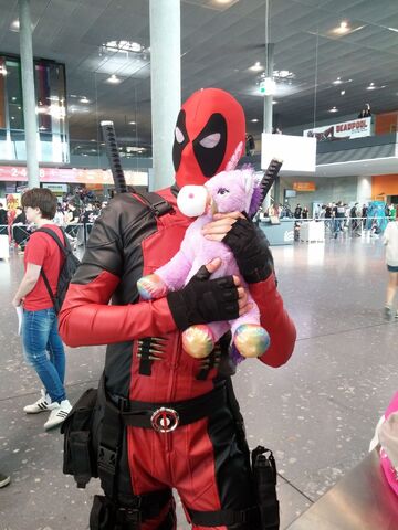 Datei:ComicCon Stuttgart Deadpool.jpg