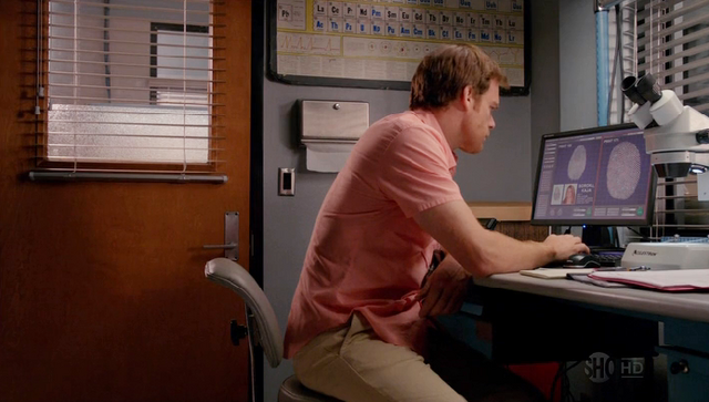 File:Dexter at the lab.png