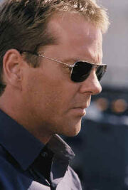 24 season 2 - 01 Kiefer Sutherland 5