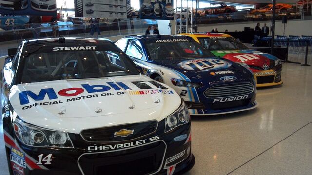 File:Gen-6-NASCAR.jpg