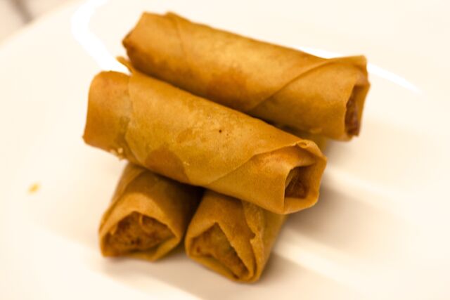 File:Egg Rolls 1.jpeg