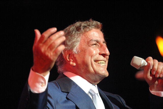 File:Tony Bennett in 2003.jpg