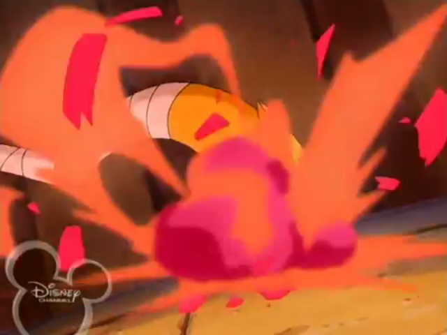 File:Queen La staff shattered.png
