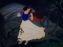 Snow-white-disneyscreencaps.com-892.jpg