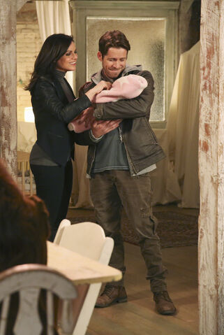 File:OUAT S5 16 60.jpg