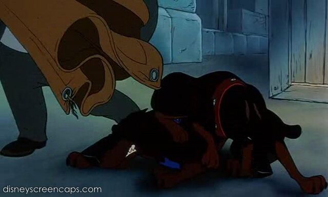 File:Oliver-disneyscreencaps.com-6853.jpg
