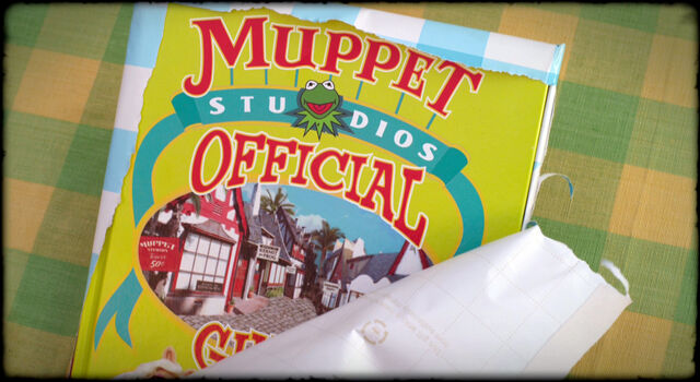 File:TheMuppets-(2011)-MuppetStudiosOfficialGuide01.jpg