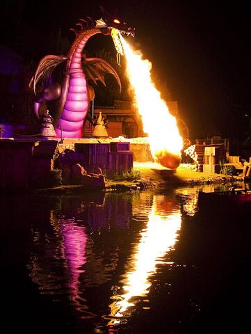 File:DragonMaleficentFantasmic.jpg