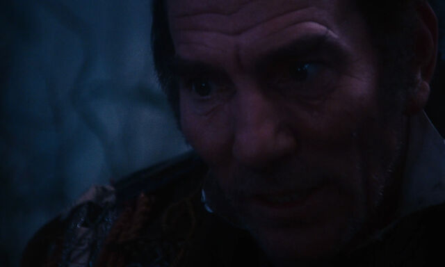 File:James-giant-peach-disneyscreencaps com-1448.jpg