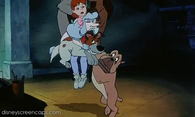 File:Oliver-disneyscreencaps.com-6935.jpg