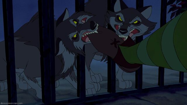 File:Beauty-disneyscreencaps.com-1256.jpg
