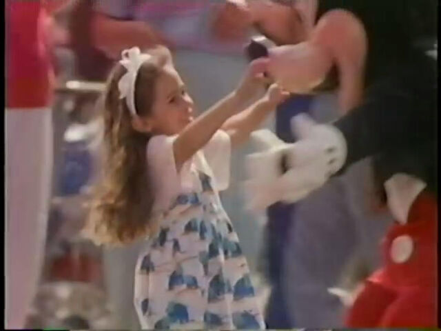File:MickeyandLittleGirl.jpg