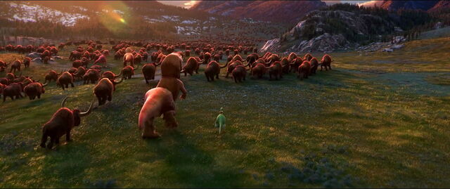 File:Good-dinosaur-disneyscreencaps com-7564.jpg