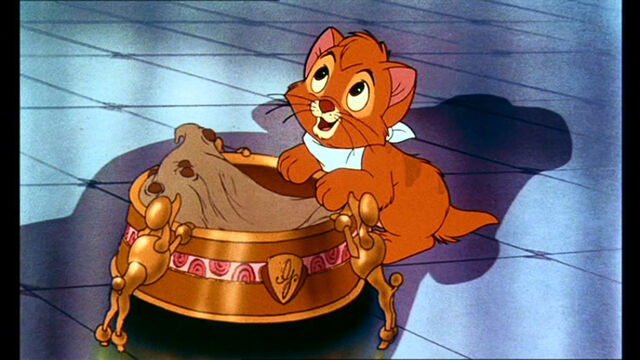 File:Oliver-Company-oliver-and-company-movie-5884087-768-432.jpg