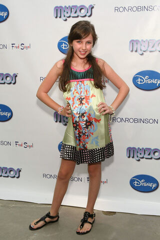 File:Myzos+Presents+Official+Launch+New+Disney+yqLmdonb0x6l.jpg