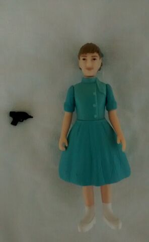File:Athena Retro Figure.jpg