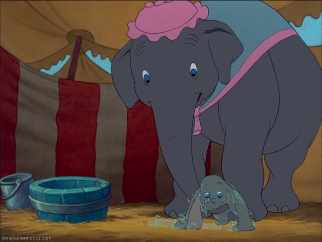 File:Dumbo-disneyscreencaps com-1721.jpg