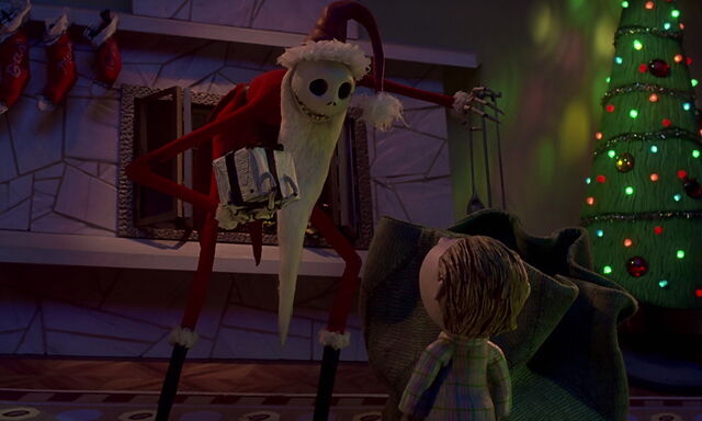 File:Nightmare-christmas-disneyscreencaps.com-6626.jpg