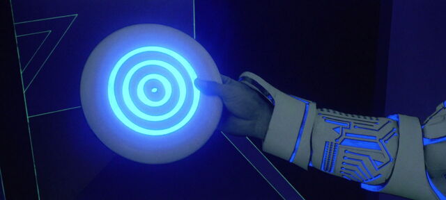 File:Tron-disneyscreencaps.com-4454.jpg