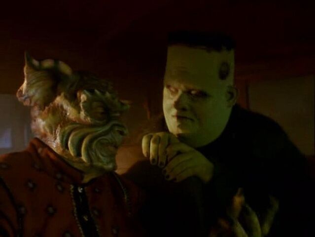 File:Halloweentown-disneyscreencaps.com-2752.jpg
