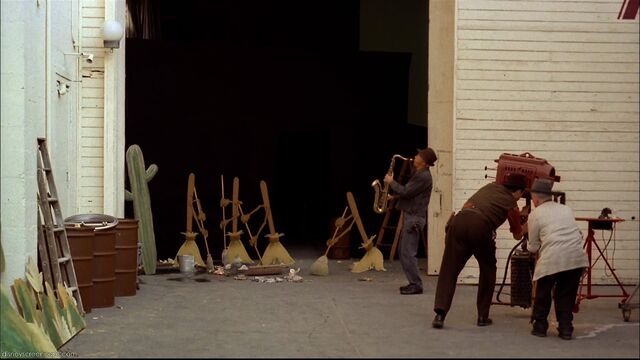 File:Rogerrabbit-disneyscreencaps com-959.jpg