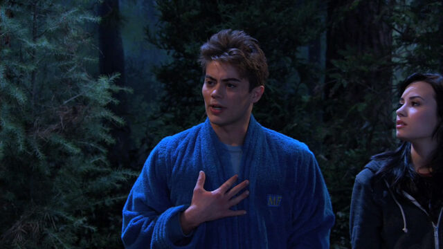 File:27 skyler.jpg