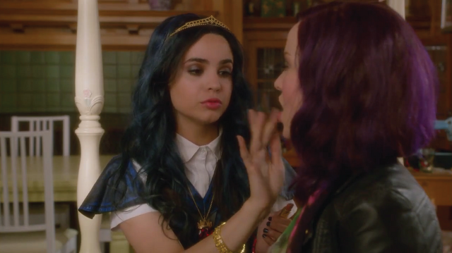 File:Descendants-174.png