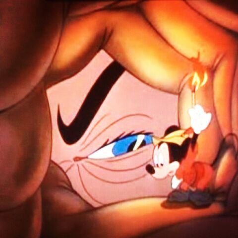 File:Mickey in Willies Hand.jpg