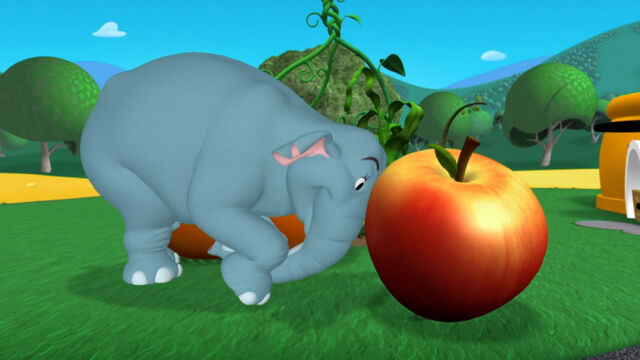 File:Elephant pushes the peach.jpg