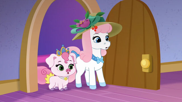 File:Helping Hooves-005.jpg