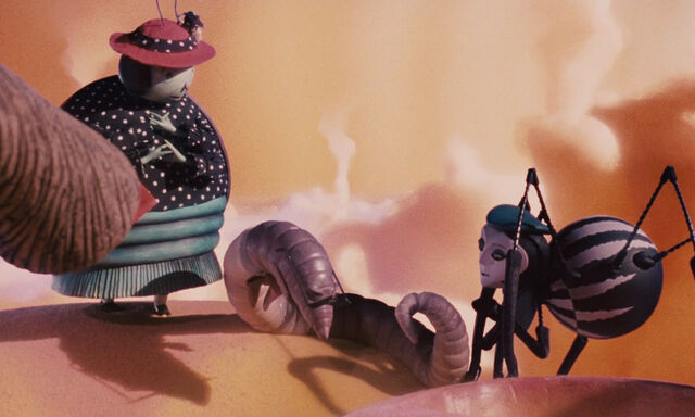 File:James-giant-peach-disneyscreencaps.com-4503.jpg