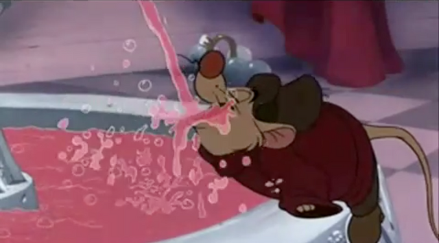 File:BartholomewDrinksAtTheFountain.png