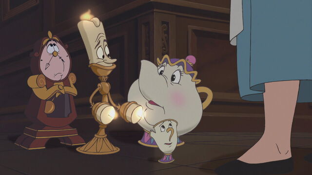 File:Beauty-beast-christmas-disneyscreencaps.com-435.jpg