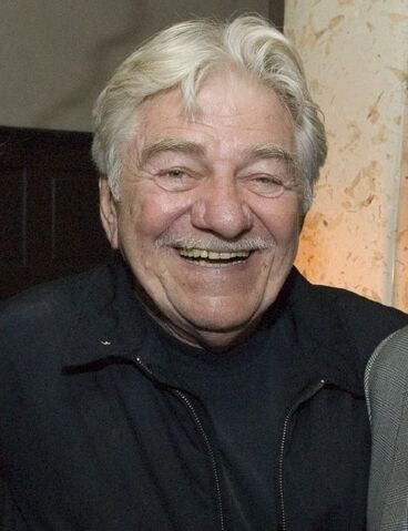 File:Seymour Cassel2.jpg