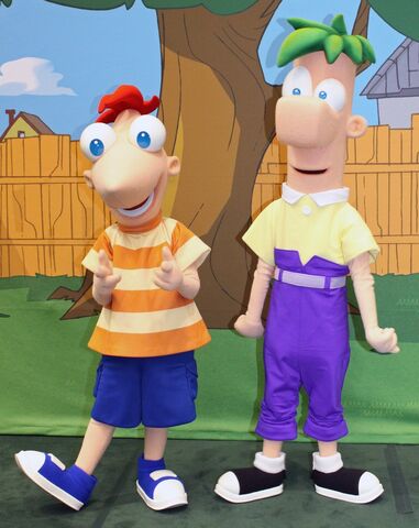 File:PnFAtDisneyParks.jpg