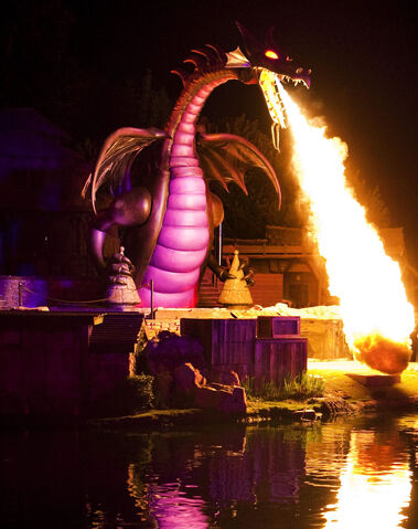 File:FantasmicDragon1-Disney.jpg