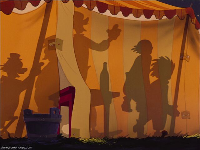 File:Dumbo-disneyscreencaps com-4639.jpg